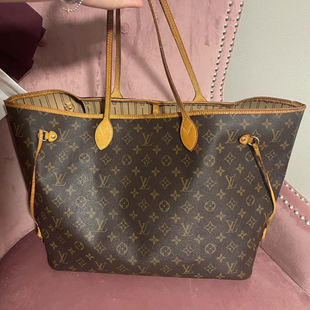 Louis Vuitton GM Never full - Picture 3 of 16